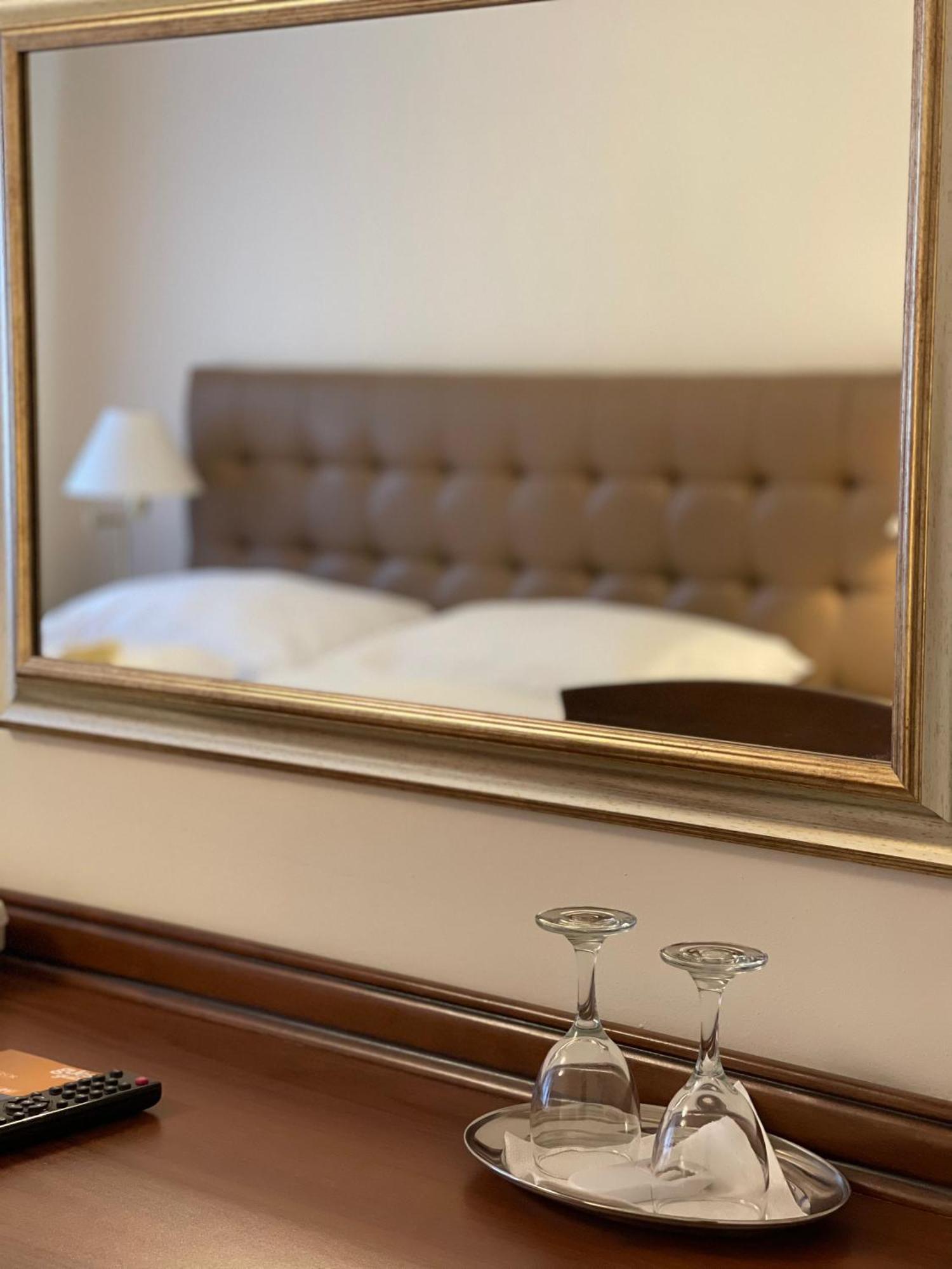 Windsor Spa Hotel Карлови Вари Екстериор снимка