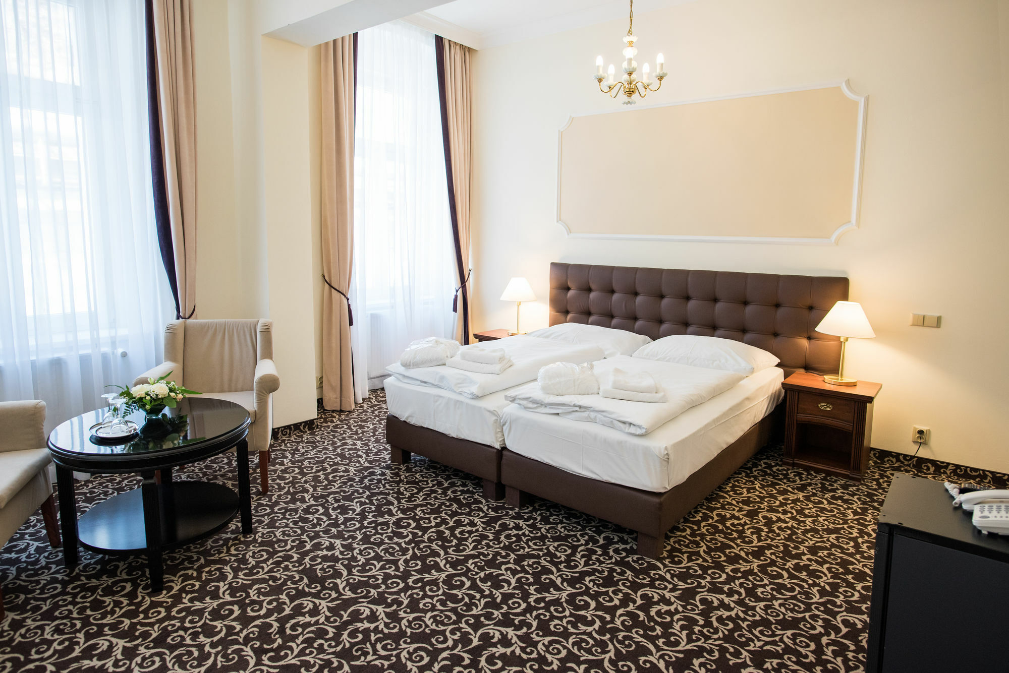 Windsor Spa Hotel Карлови Вари Екстериор снимка